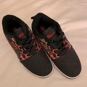Boys Heelys!
